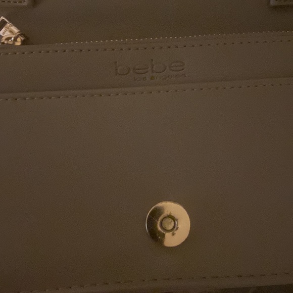 EUC Bebe Los Angeles small handbag with leather and chain strap crossbody bag - Picture 6 of 10